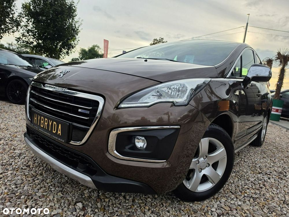 Peugeot 3008 Hybrid4 - 16