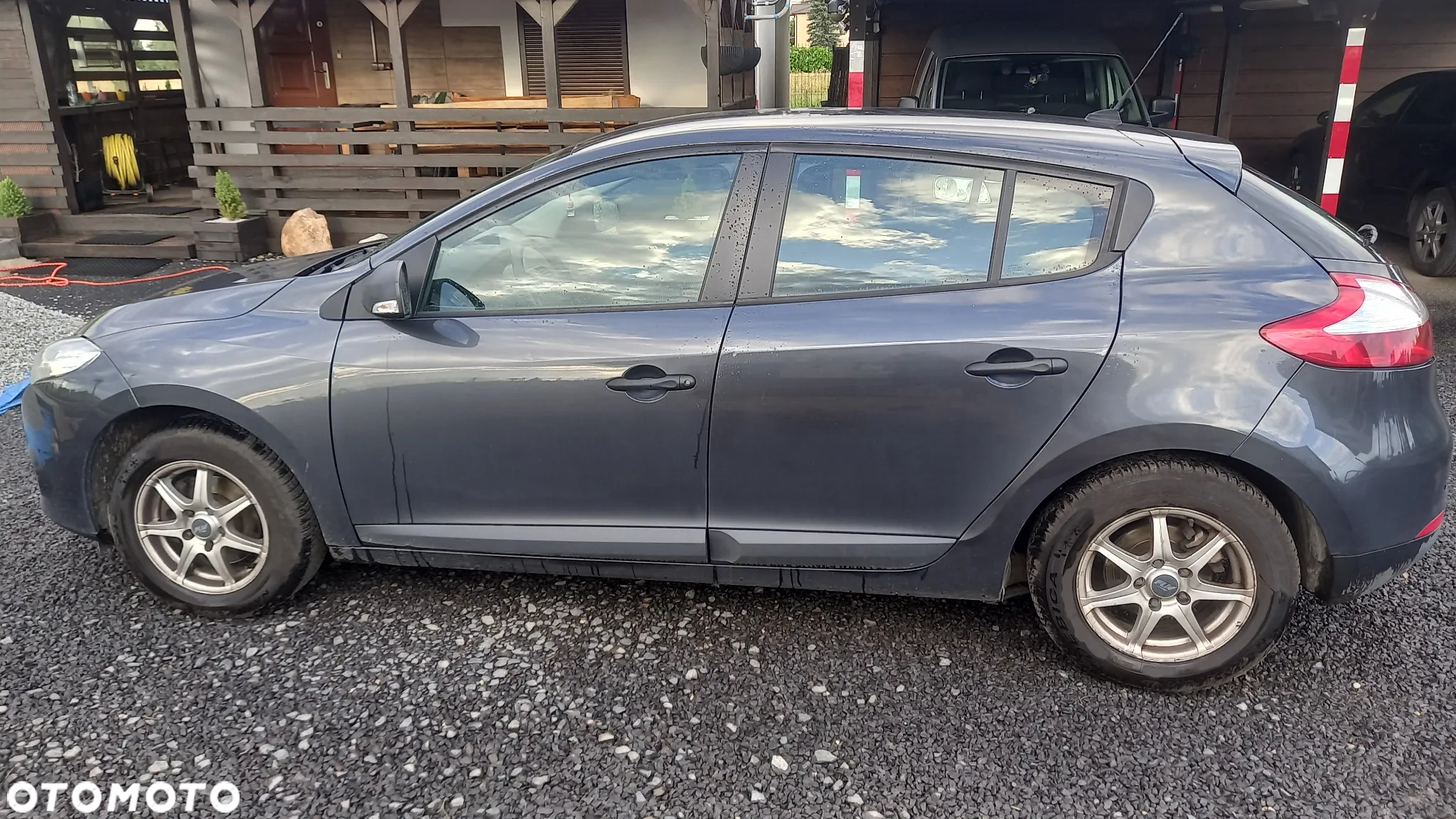 Renault Megane 1.6 16V 100 TomTom Edition - 2