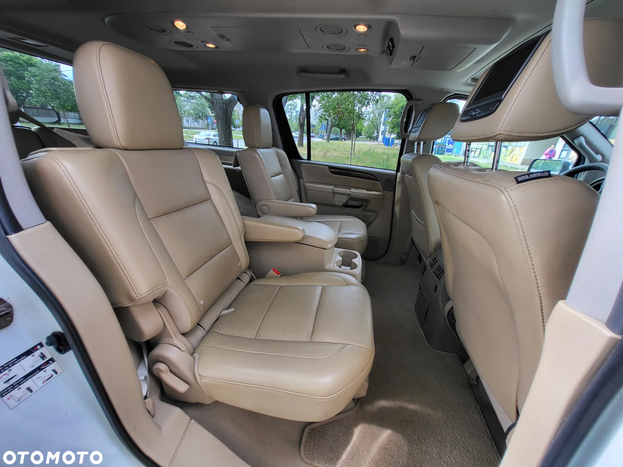 Nissan Armada - 33