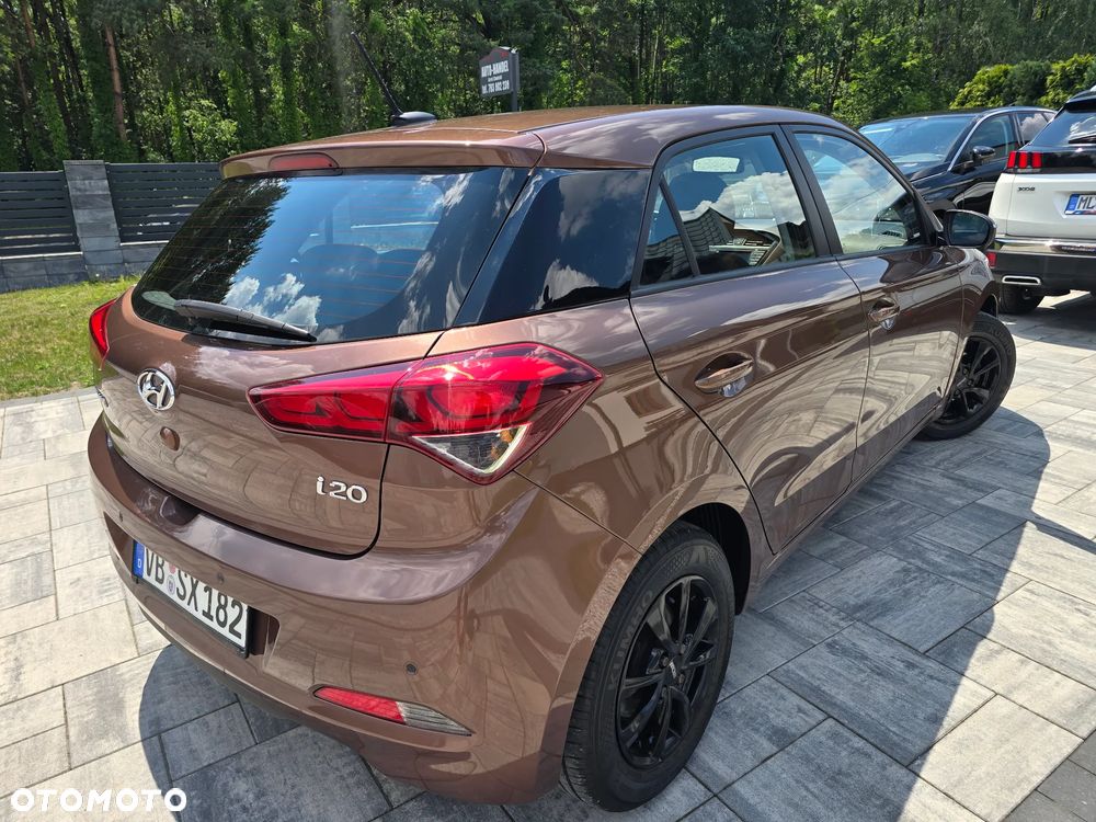 Hyundai i20 1.2 Fifa World Cup Edition - 16