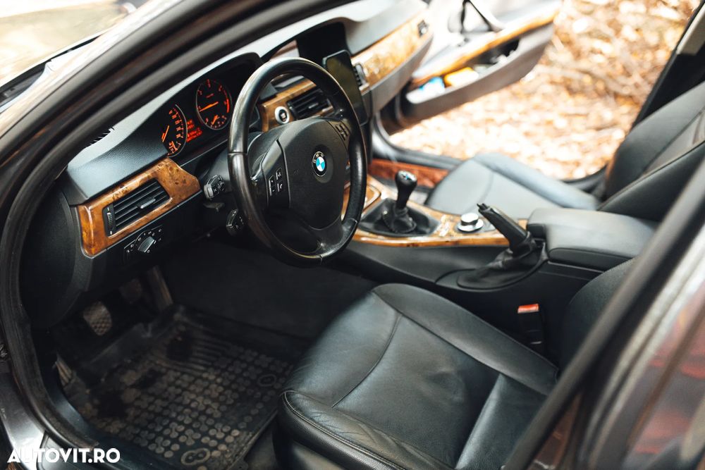 BMW Seria 3 320d - 8