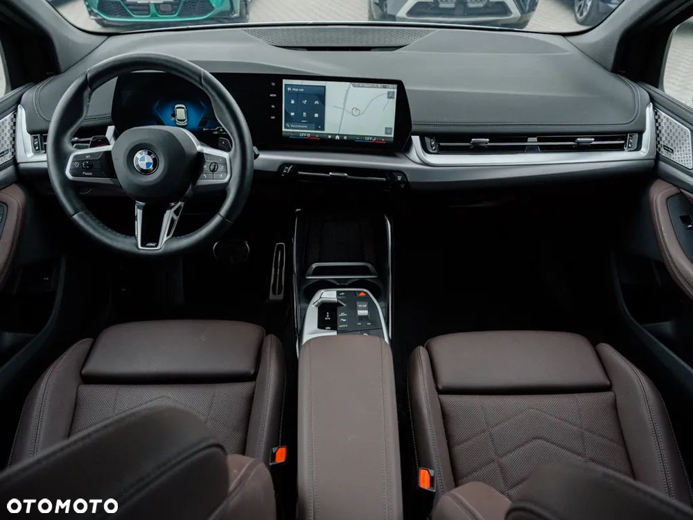 BMW Seria 2 218i - 6