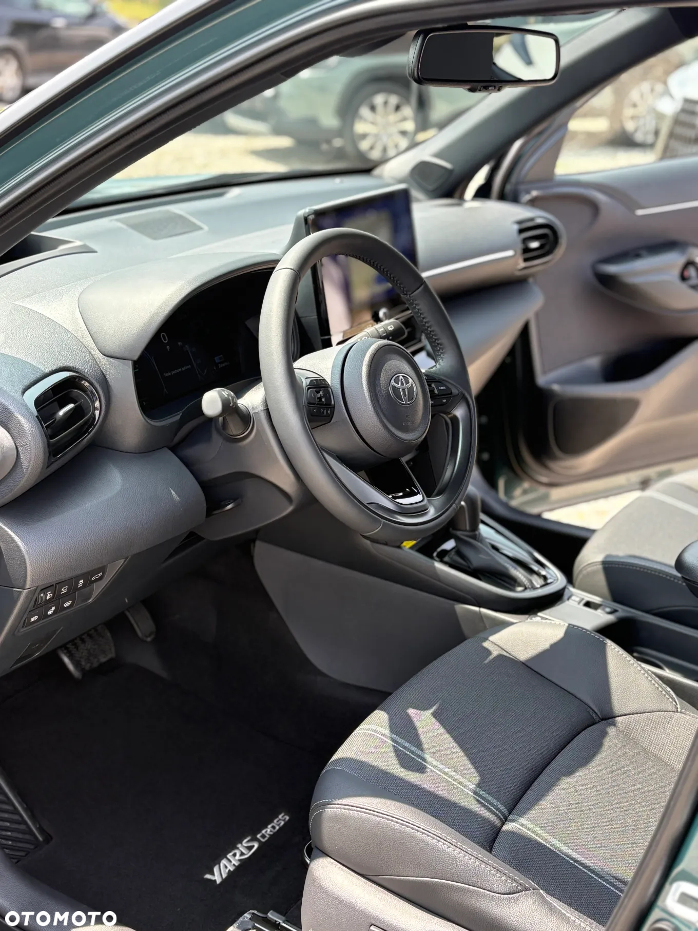 Toyota Yaris Cross Hybrid 1.5 Executive - 14