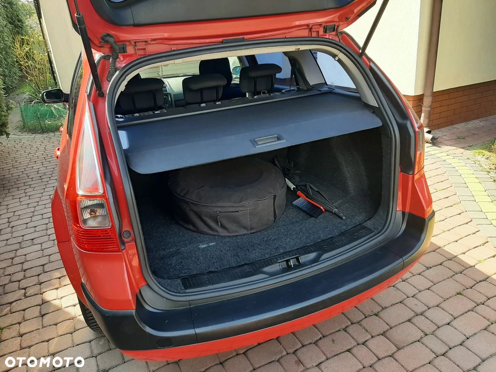 Renault Megane 1.4 16V Authentique - 9