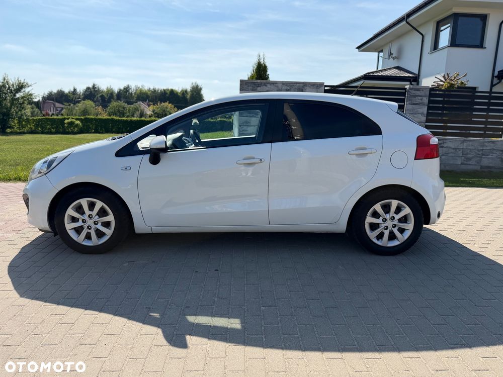 Kia Rio 1.2 Business Line - 14