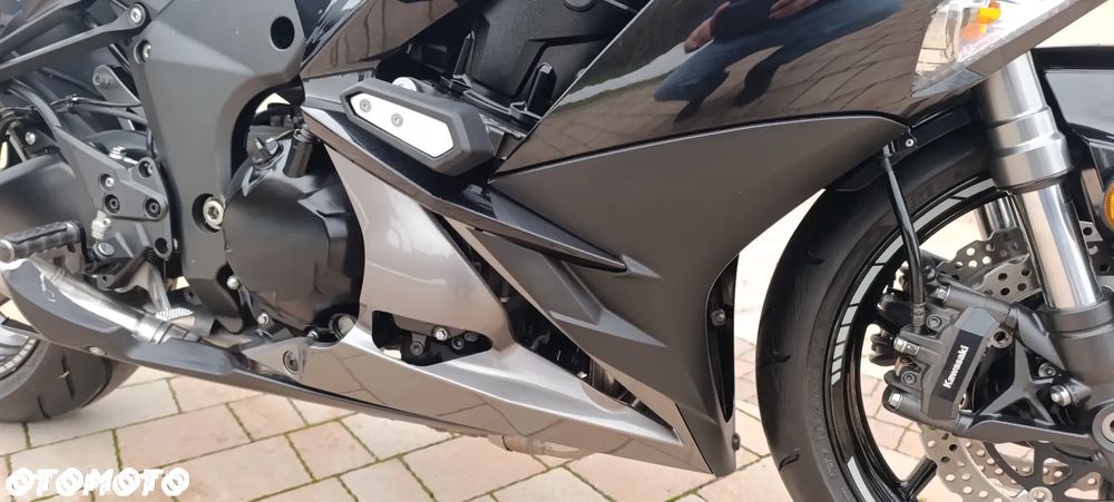 Kawasaki Ninja 1000 SX - 29