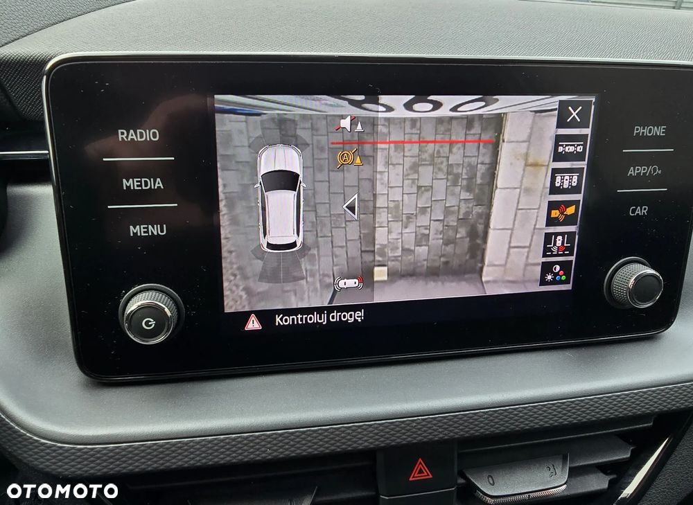 Skoda Kamiq 1.0 TSI Ambition DSG - 30