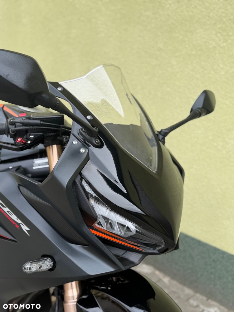 Honda CBR - 2