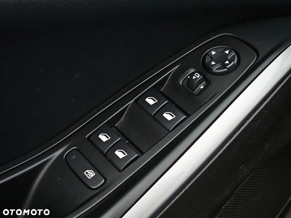 Opel Grandland 1.2 T GS S&S - 17