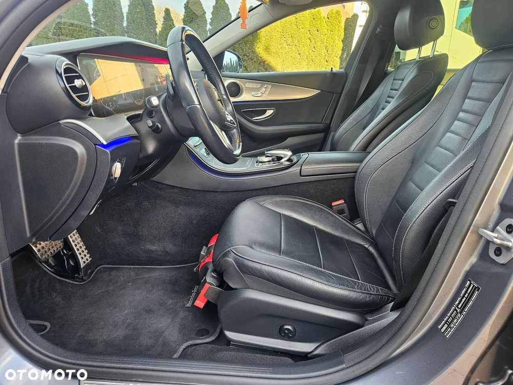 Mercedes-Benz Klasa E 200 d 9G-TRONIC Exclusive - 13