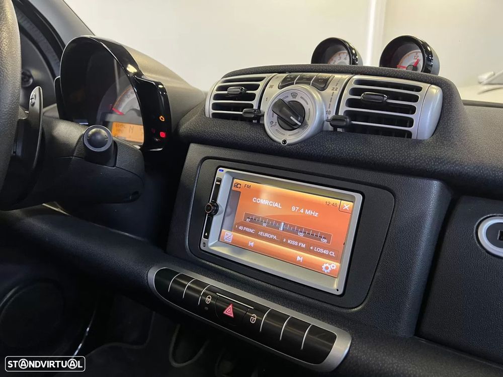 Smart ForTwo Coupé 1.0 mhd Passion 71 Softouch - 25