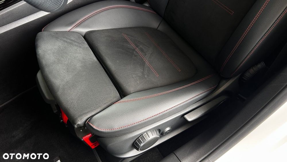 Mercedes-Benz Klasa A 200 AMG Line 7G-DCT - 13