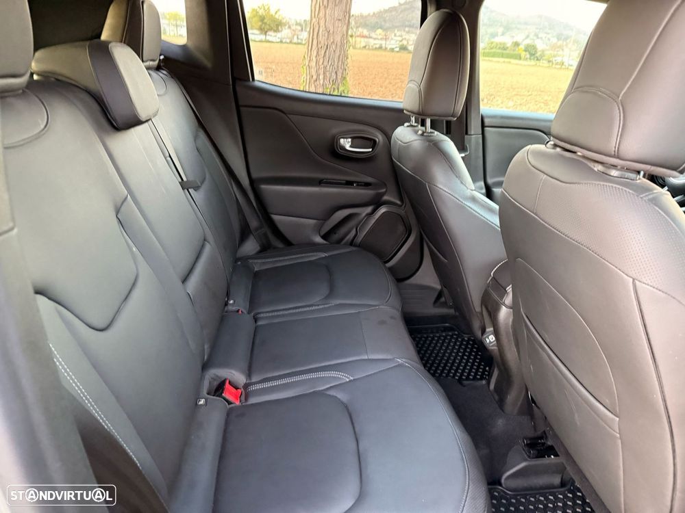 Jeep Renegade 1.3 TG 4Xe S - 21