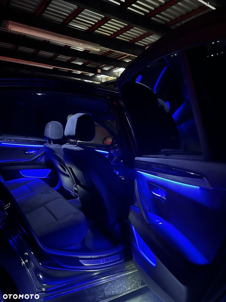 BMW Seria 5 535d xDrive - 16