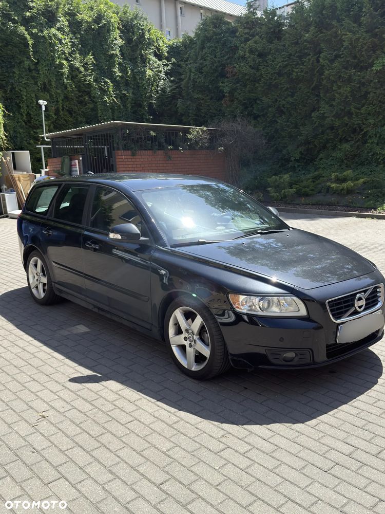 Volvo V50 - 1