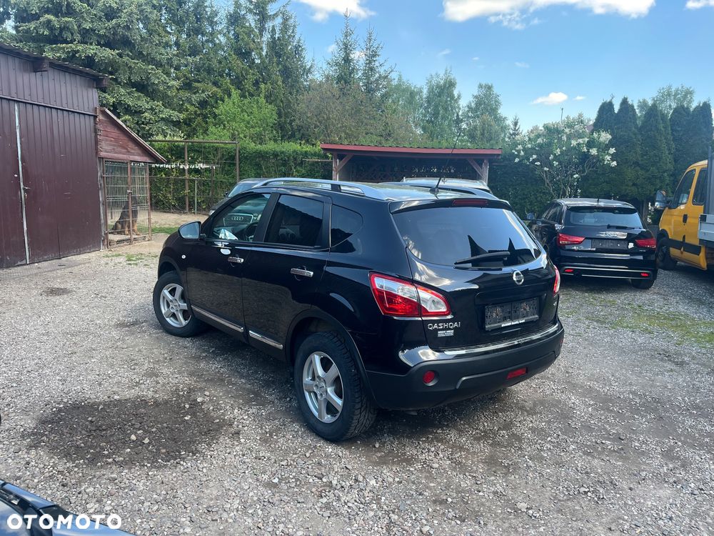 Nissan Qashqai 2.0 dCi 4 x 4 DPF acenta - 5