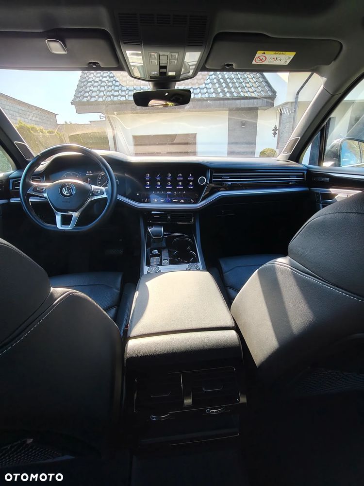 Volkswagen Touareg 3.0 V6 TDI SCR 4Mot R-Line - 18