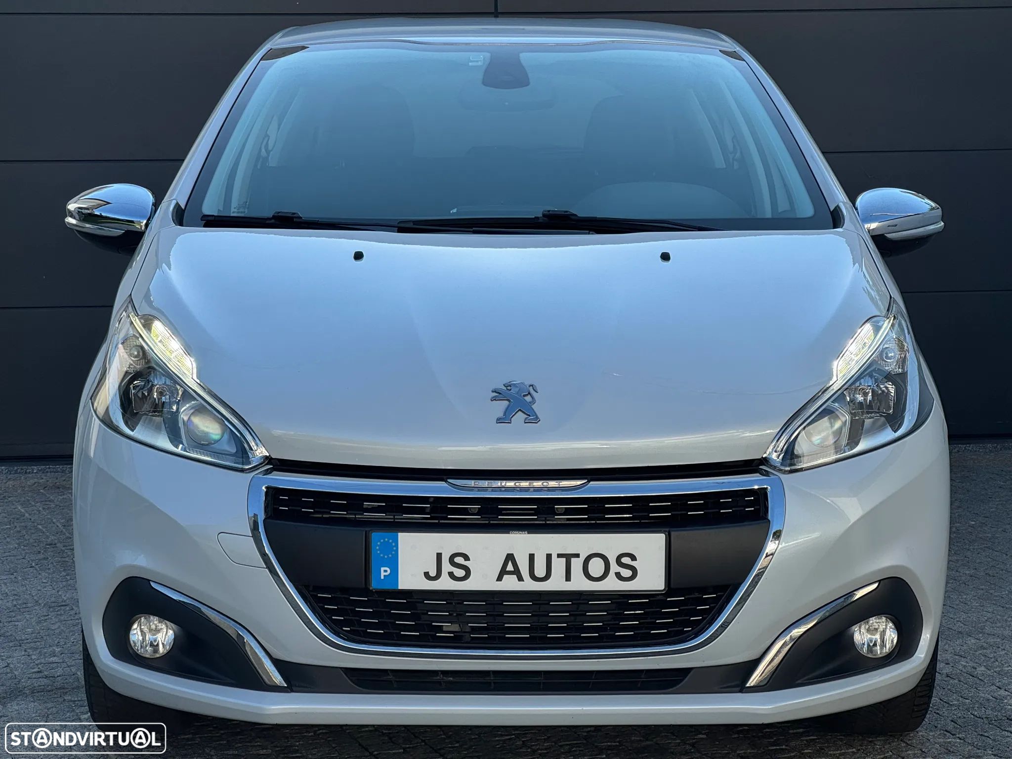 Peugeot 208 PureTech 82 Allure - 1