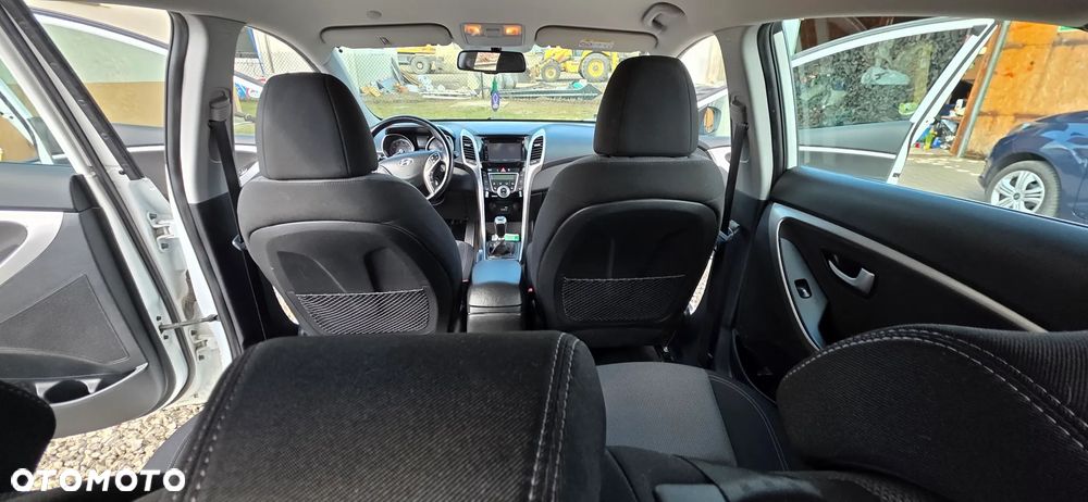 Hyundai i30 1.6 GDI BlueDrive Premium - 20