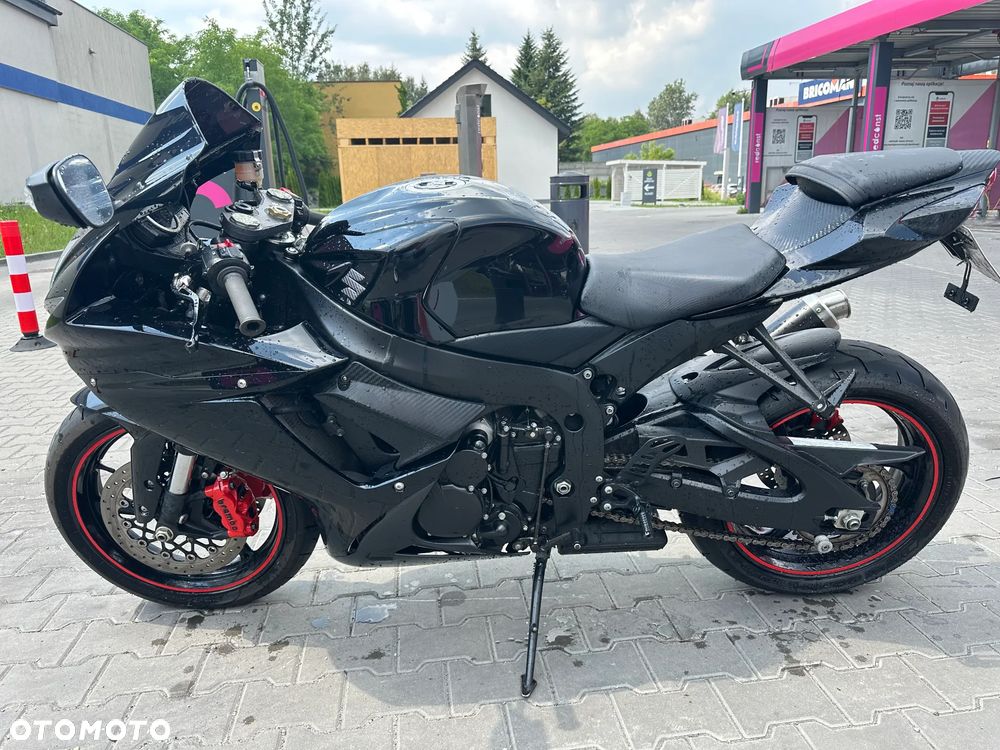 Suzuki GSX-R - 2