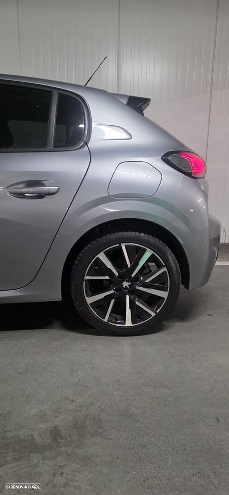 Peugeot 208 1.2 PureTech GT - 10