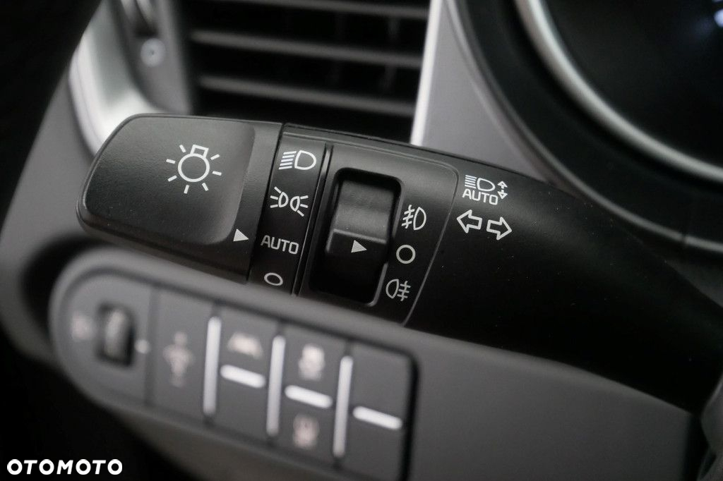 Kia Ceed - 25