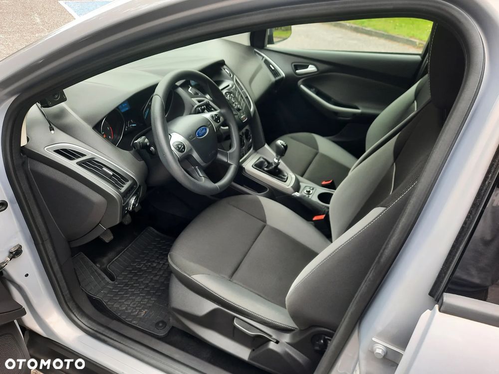 Ford Focus 1.6 TDCi Edition - 19