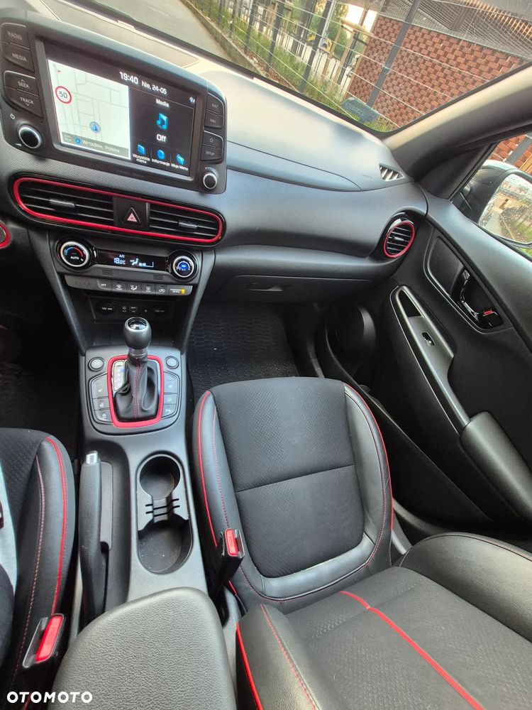 Hyundai Kona 1.6 T-GDI Premium 4WD DCT - 17