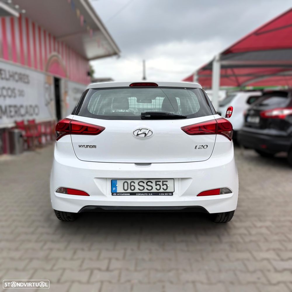 Hyundai i20 1.1 CRDi Comfort - 12