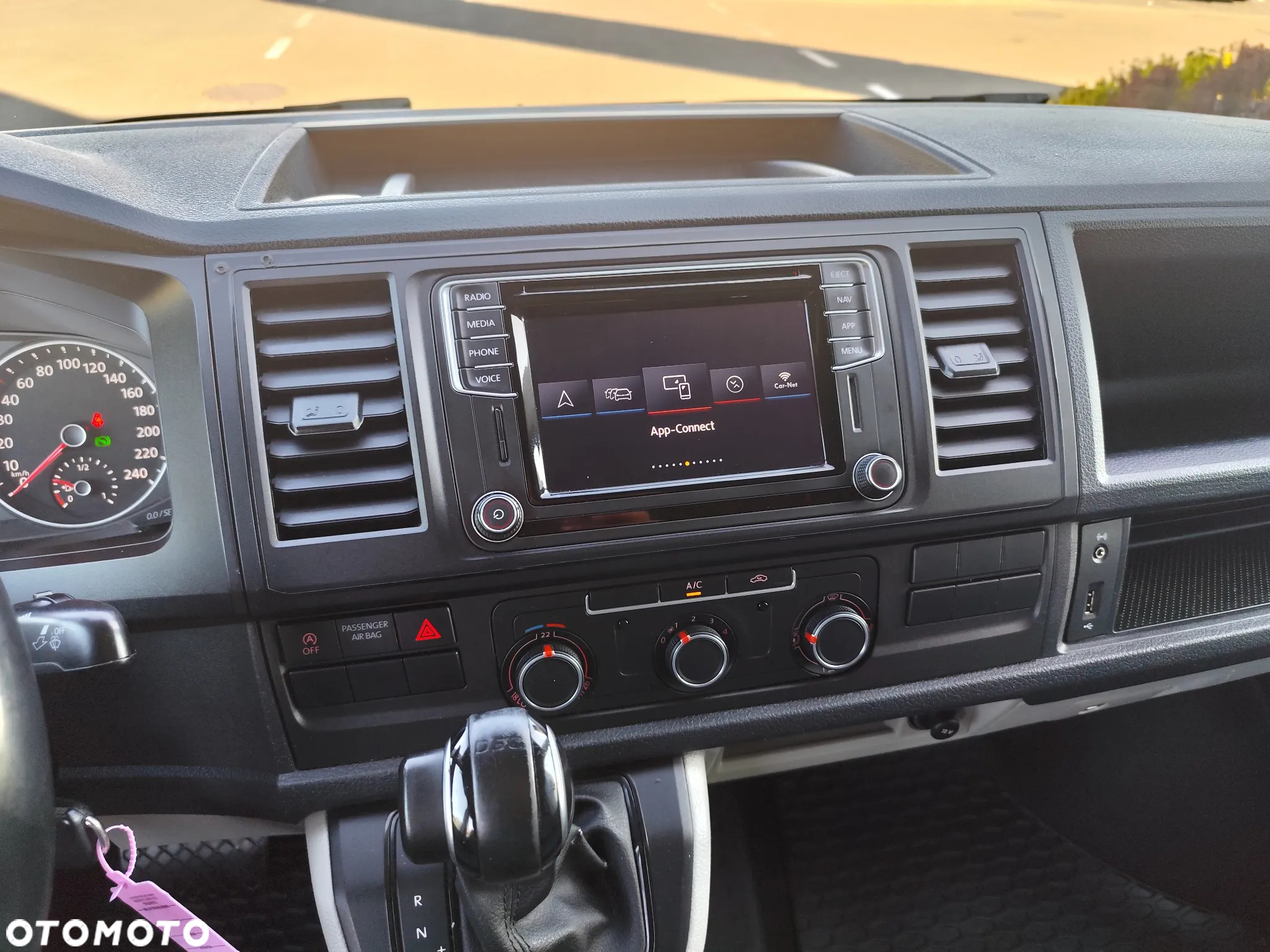 Volkswagen Transporter T6 - 23