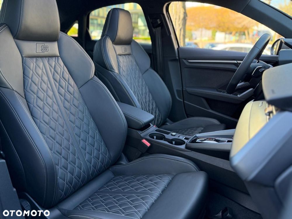 Audi S3 Limousine - 24