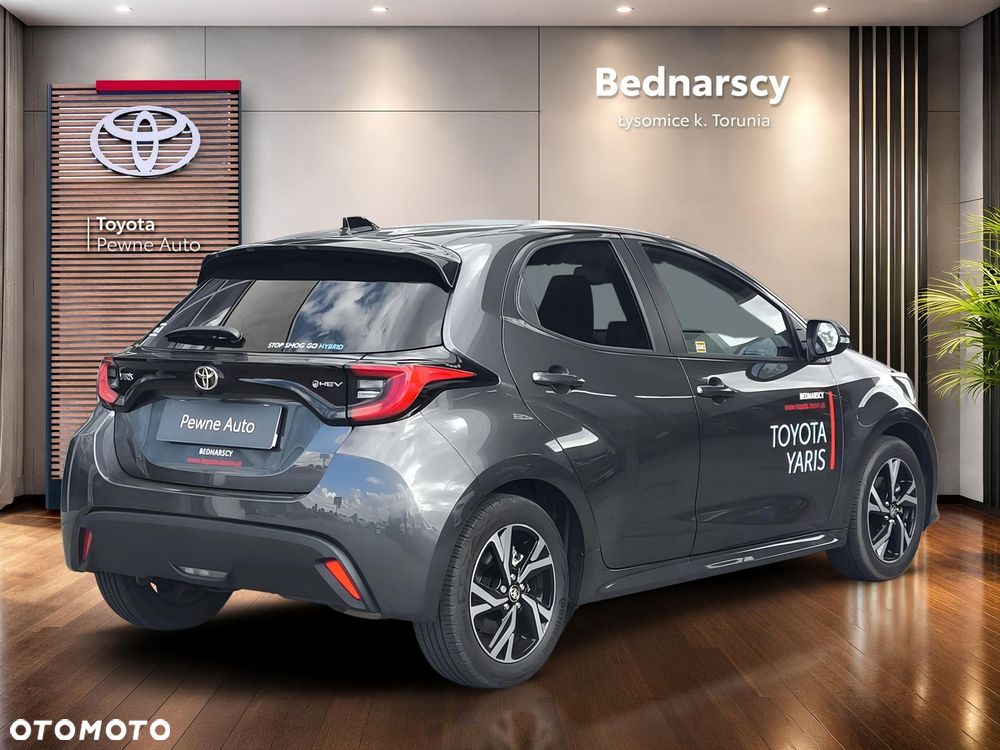 Toyota Yaris Hybrid 1.5 Style - 5