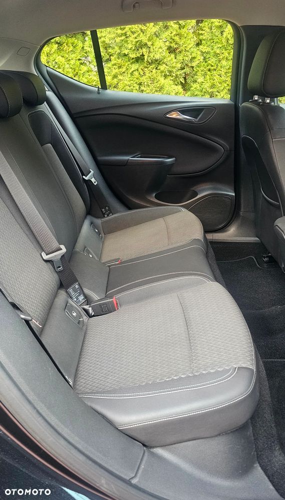 Opel Astra 1.6 CDTI Elite - 16