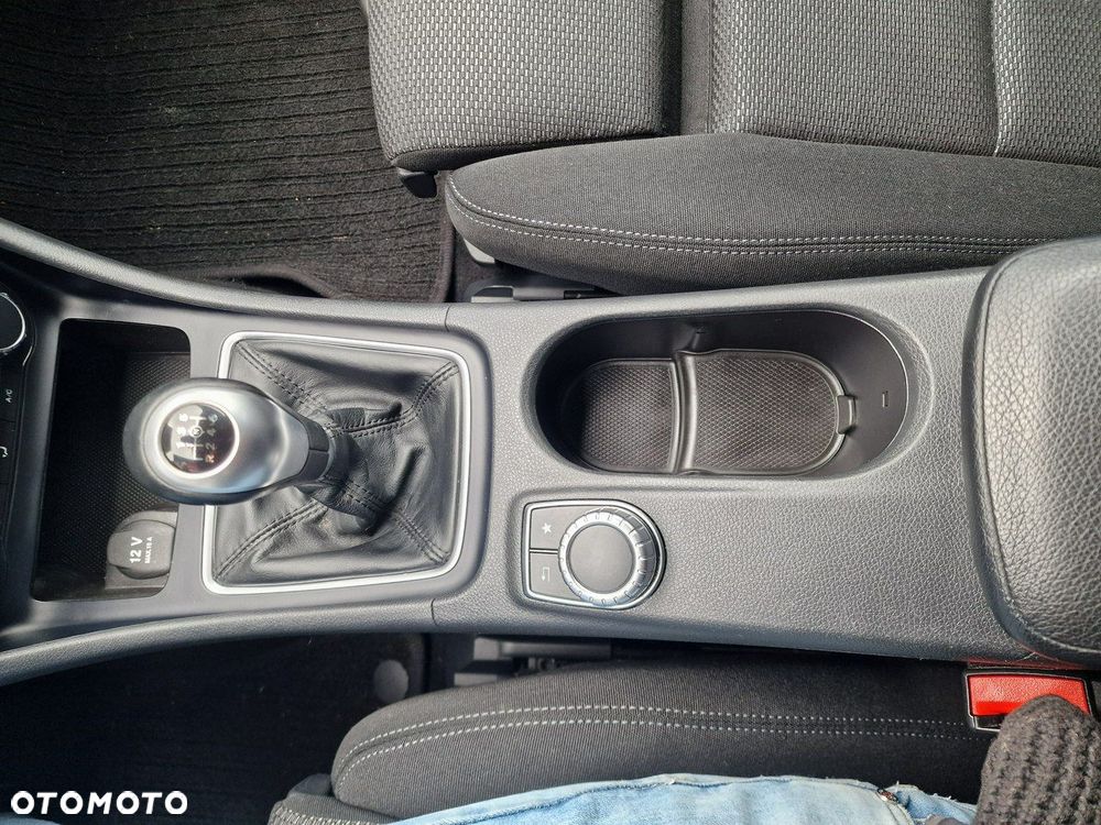 Mercedes-Benz Klasa A 180 Style - 34