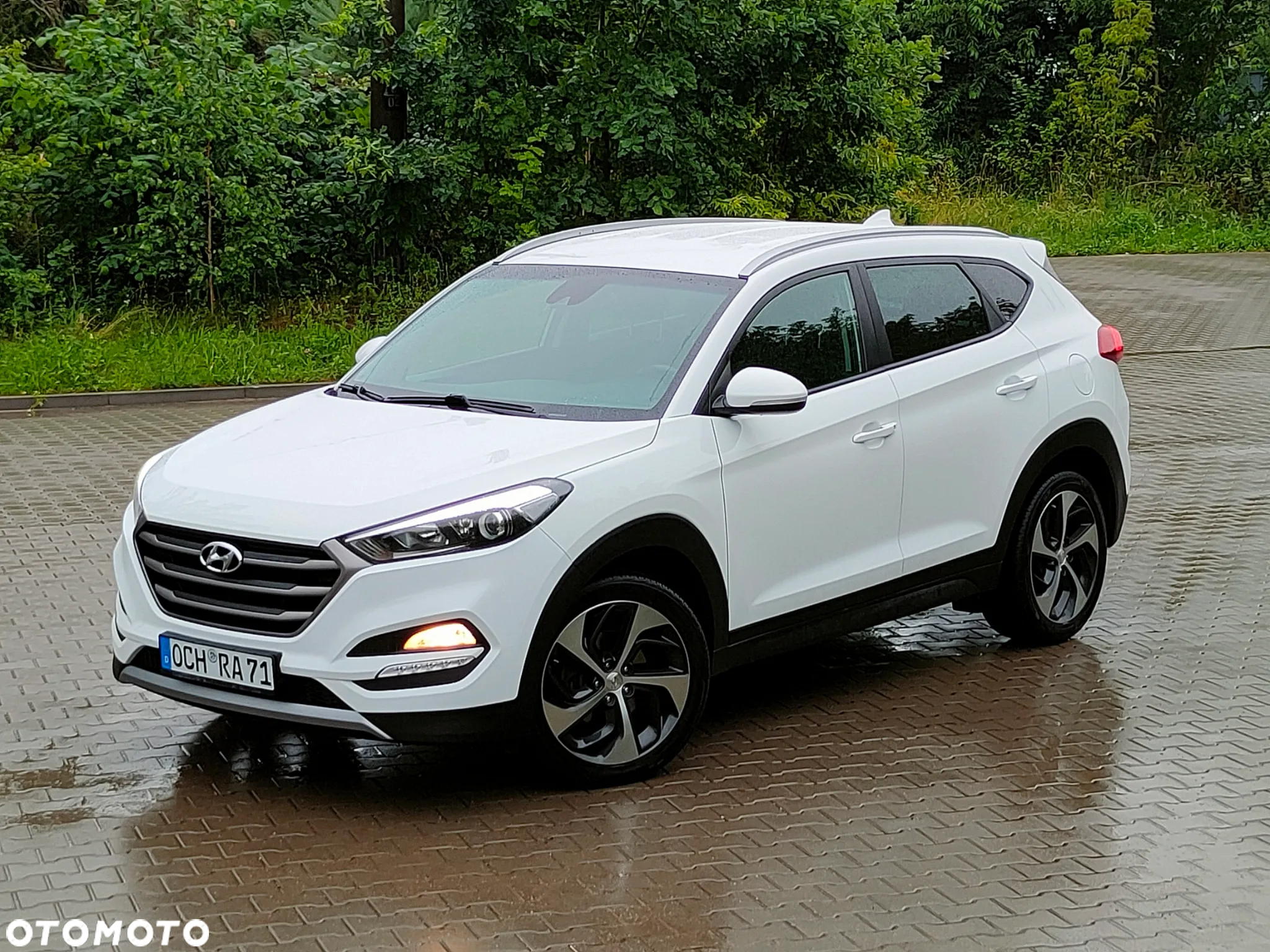 Hyundai Tucson 1.7 CRDI BlueDrive Premium 2WD DCT - 12