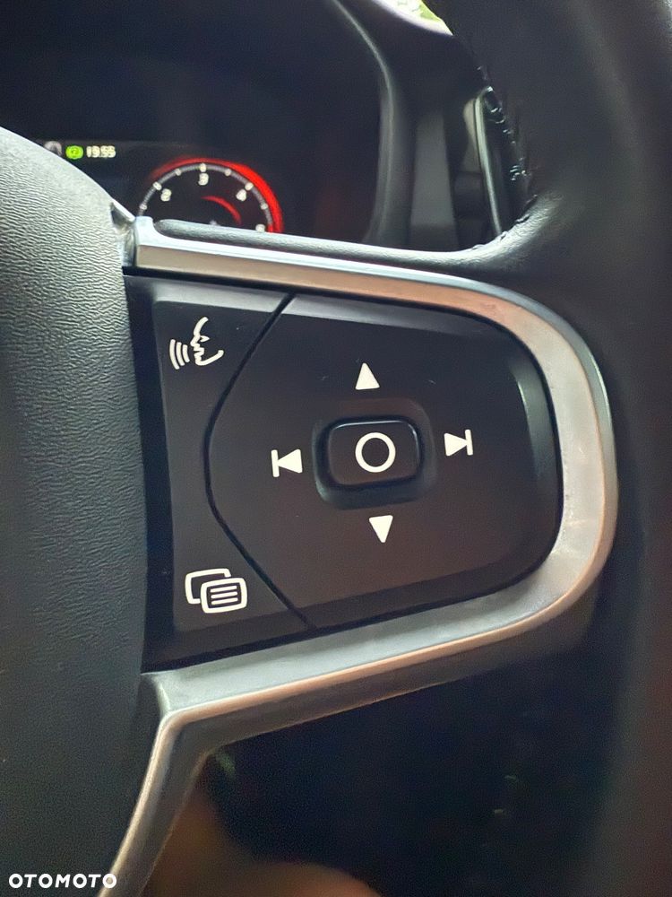 Volvo V60 D3 Momentum Pro - 27