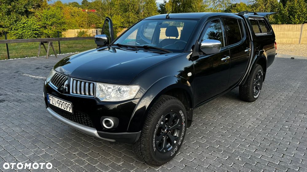 Mitsubishi L200 2.5 DID DC Intense HP - 21