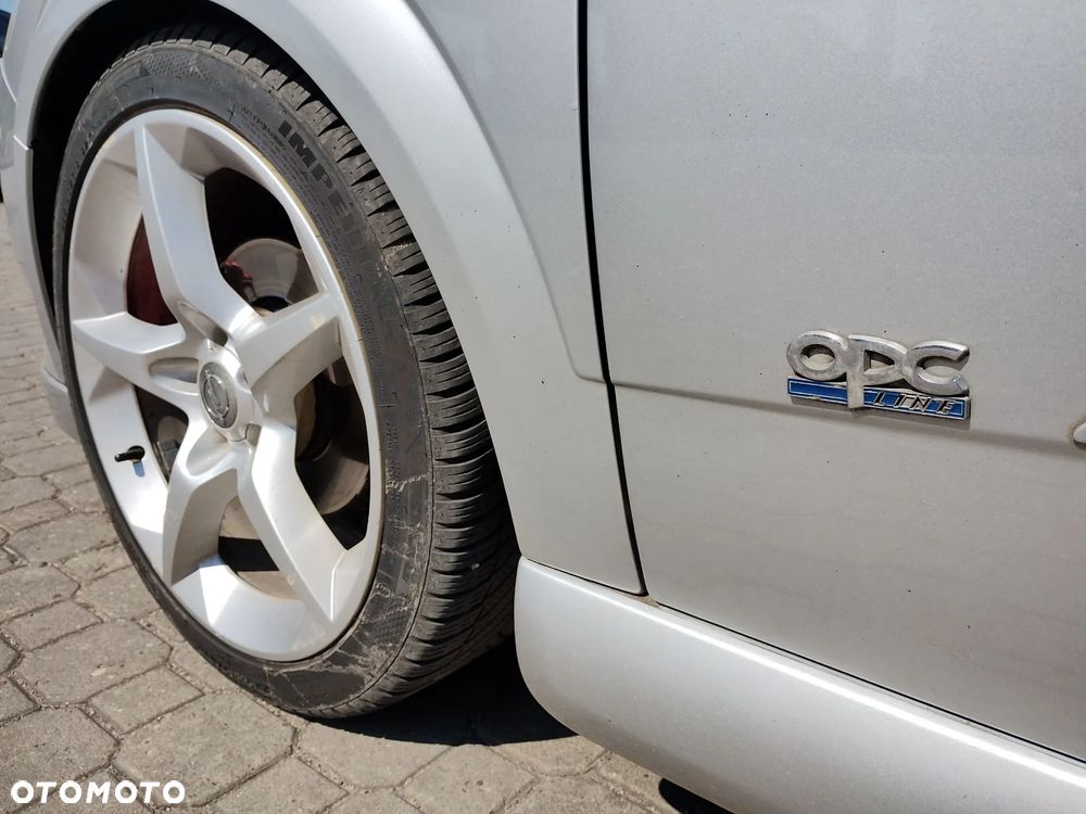 Opel Astra 1.8 Sport - 22