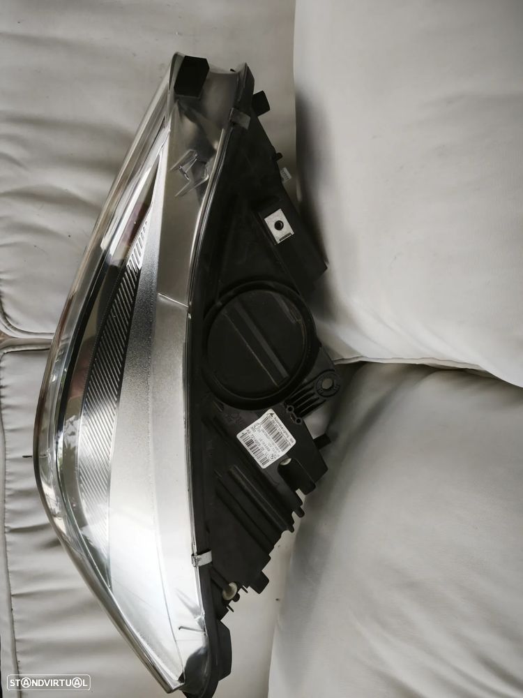Farol esquerdo full Led BMW F45 F46 pre-facelift - 4