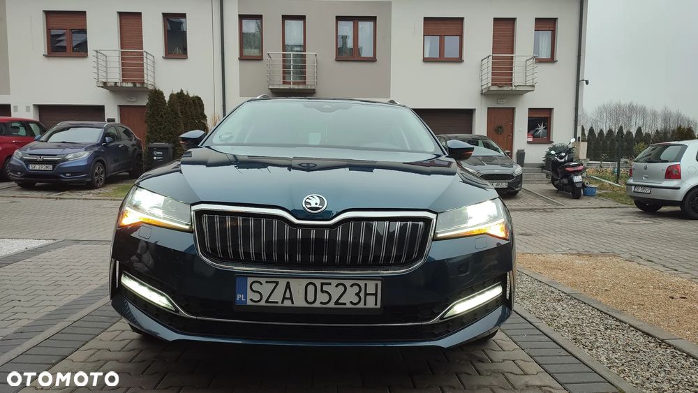 Skoda Superb 1.4 TSI Plug-In Hybrid Style DSG - 11