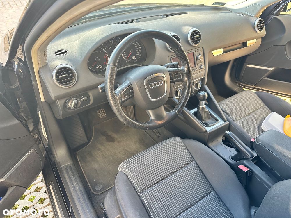 Audi A3 Sportback 2.0 TDI DPF Attraction - 13