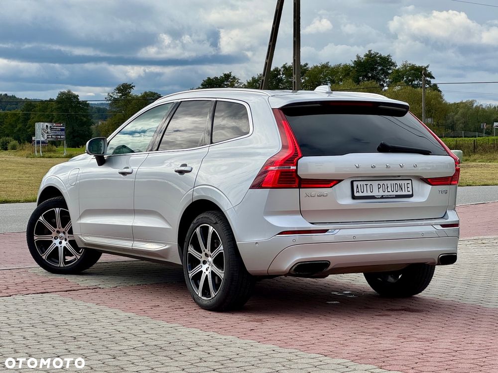 Volvo XC 60 T8 Plug-In Hybrid AWD Inscription - 4