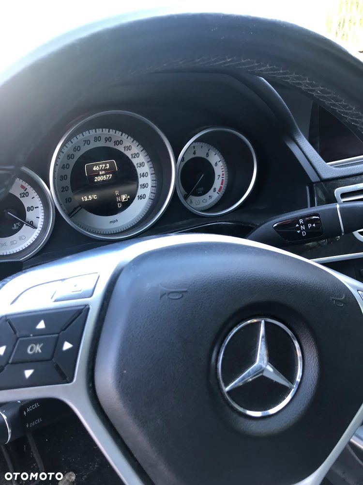 Mercedes-Benz Klasa E 350 4-Matic Elegance - 8