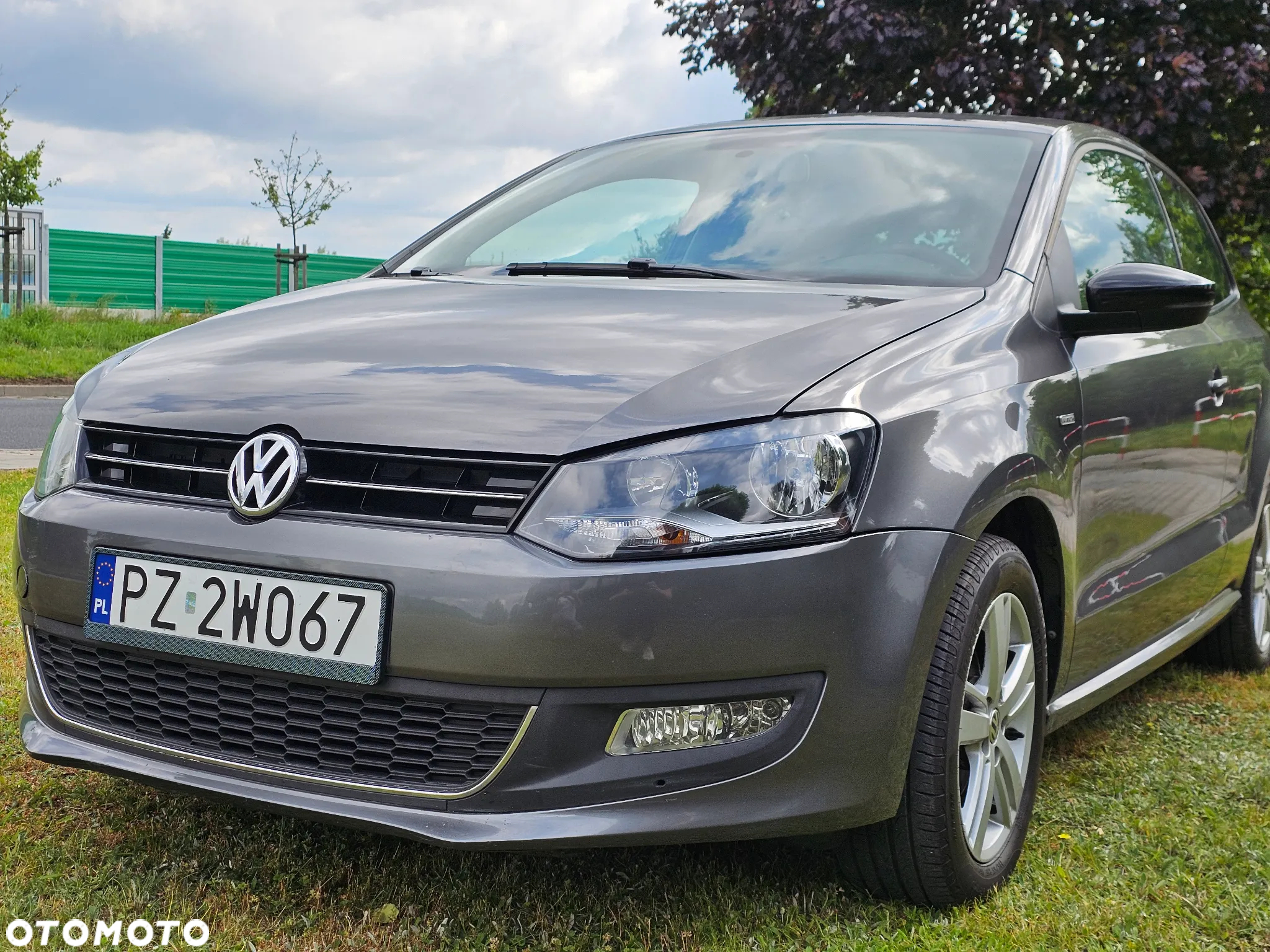 Volkswagen Polo 1.2 MATCH - 2