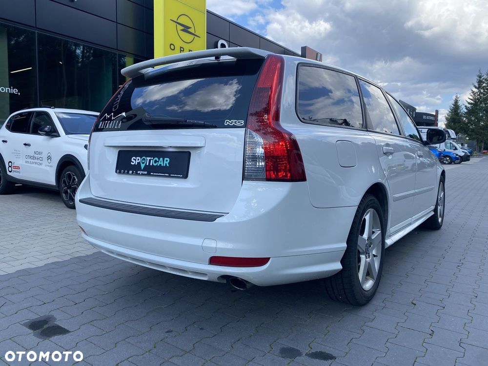 Volvo V50 - 3