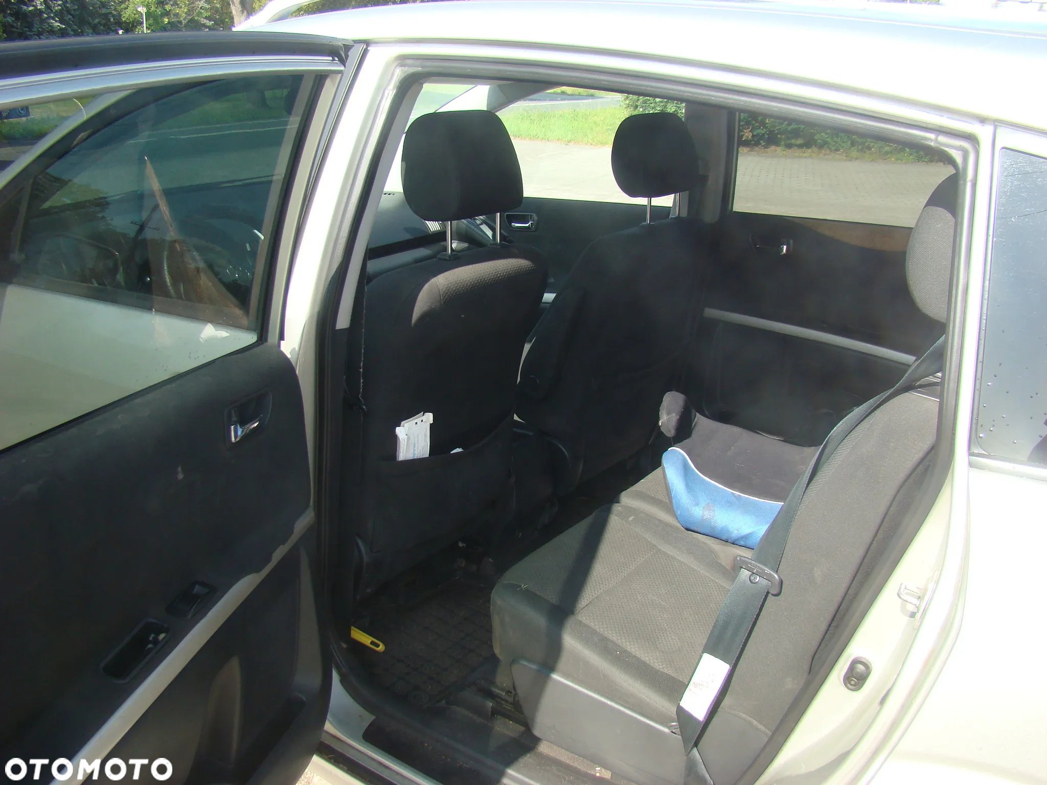 Toyota Corolla Verso 1.8 Sol - 9