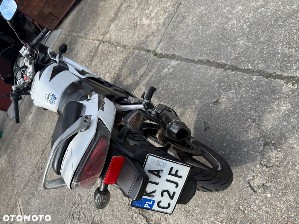 Honda CBR - 18
