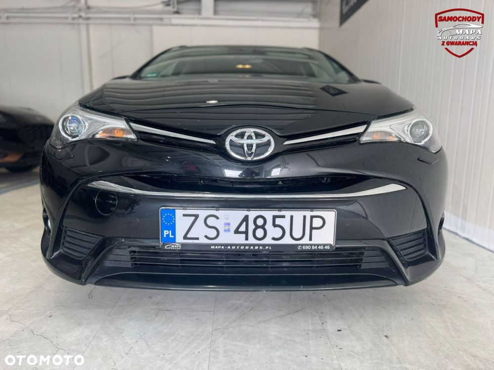 Toyota Avensis - 9