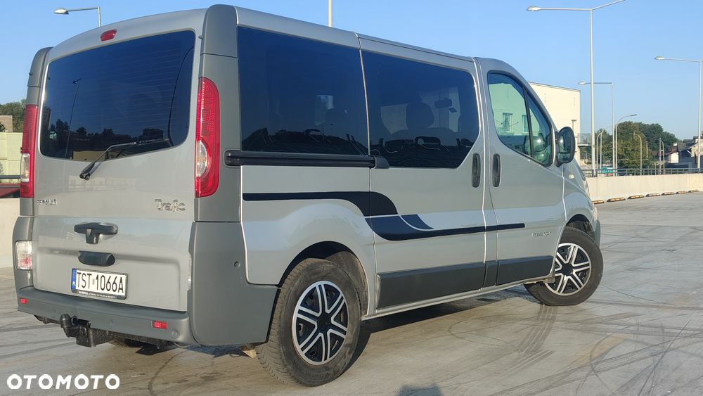 Renault Trafic 2.5 dCi 150 FAP Passenger L1H1 Quickshift Privilège - 30