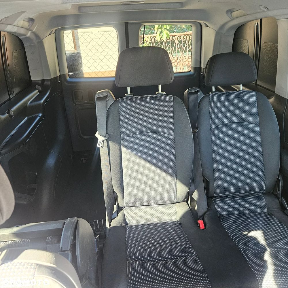 Mercedes-Benz Vito - 33